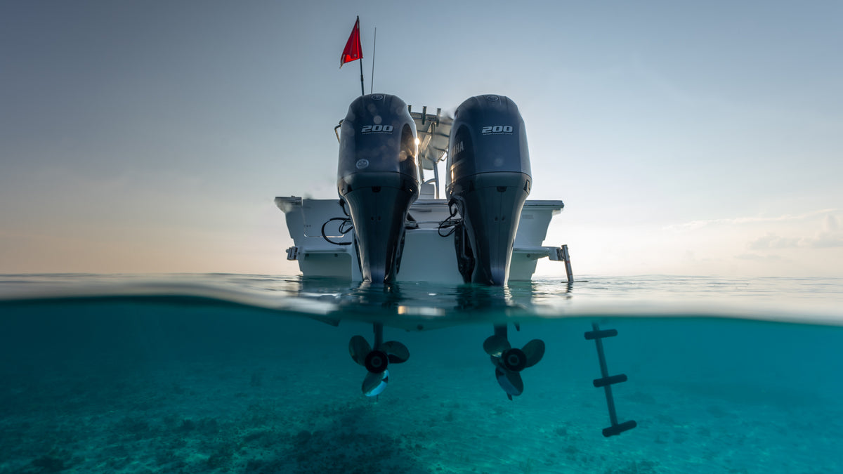 underside of the dive platform 2022 CALYPSO34cx with Yamaha 200hp spearfishing for hogs at Pelican Shoal Sugarloaf Key, Florida